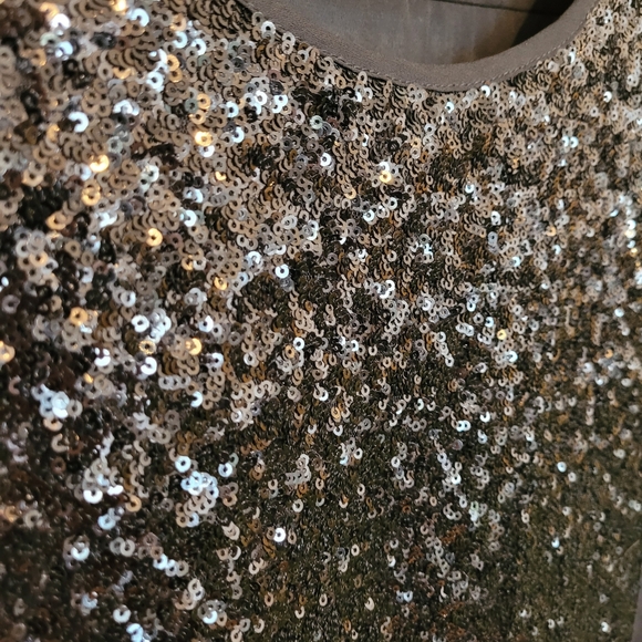 Smart Set Sequined Sleeveless Top - Picture 6 of 10